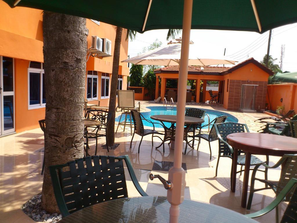 Tribeca Hotel Ghana Acra Exterior foto