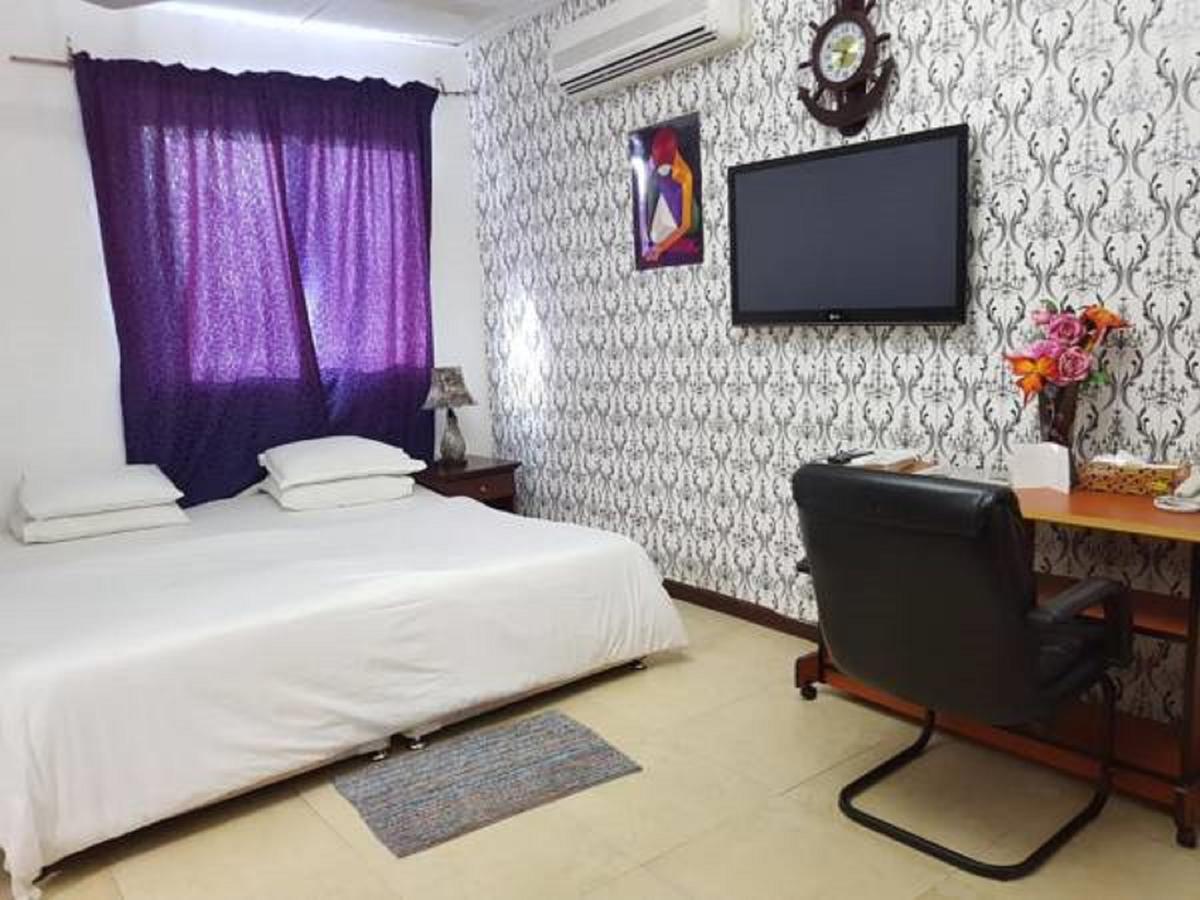 Tribeca Hotel Ghana Acra Exterior foto